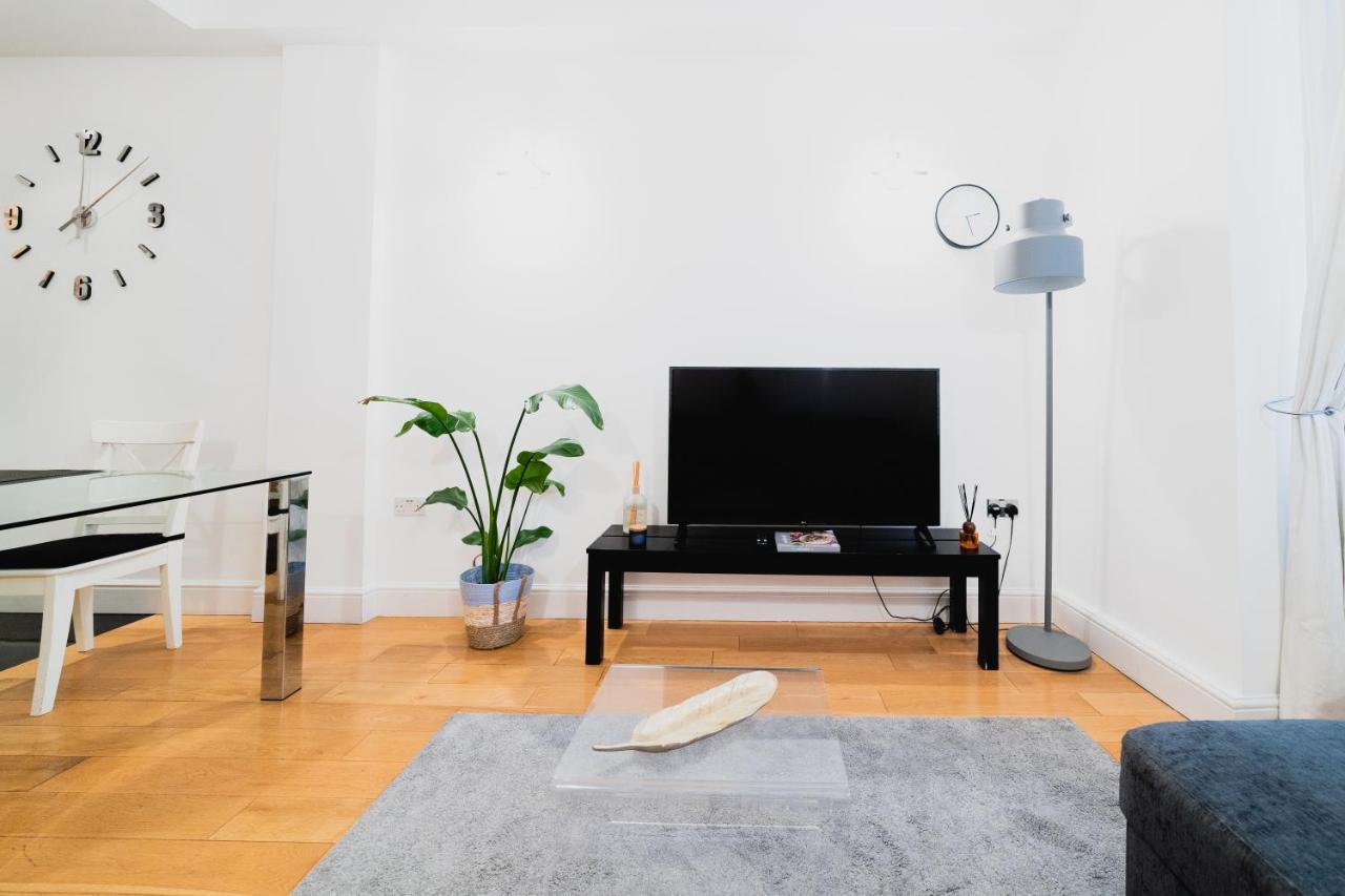 Covent Garden 2-Bedroom Apartment Londra Dış mekan fotoğraf